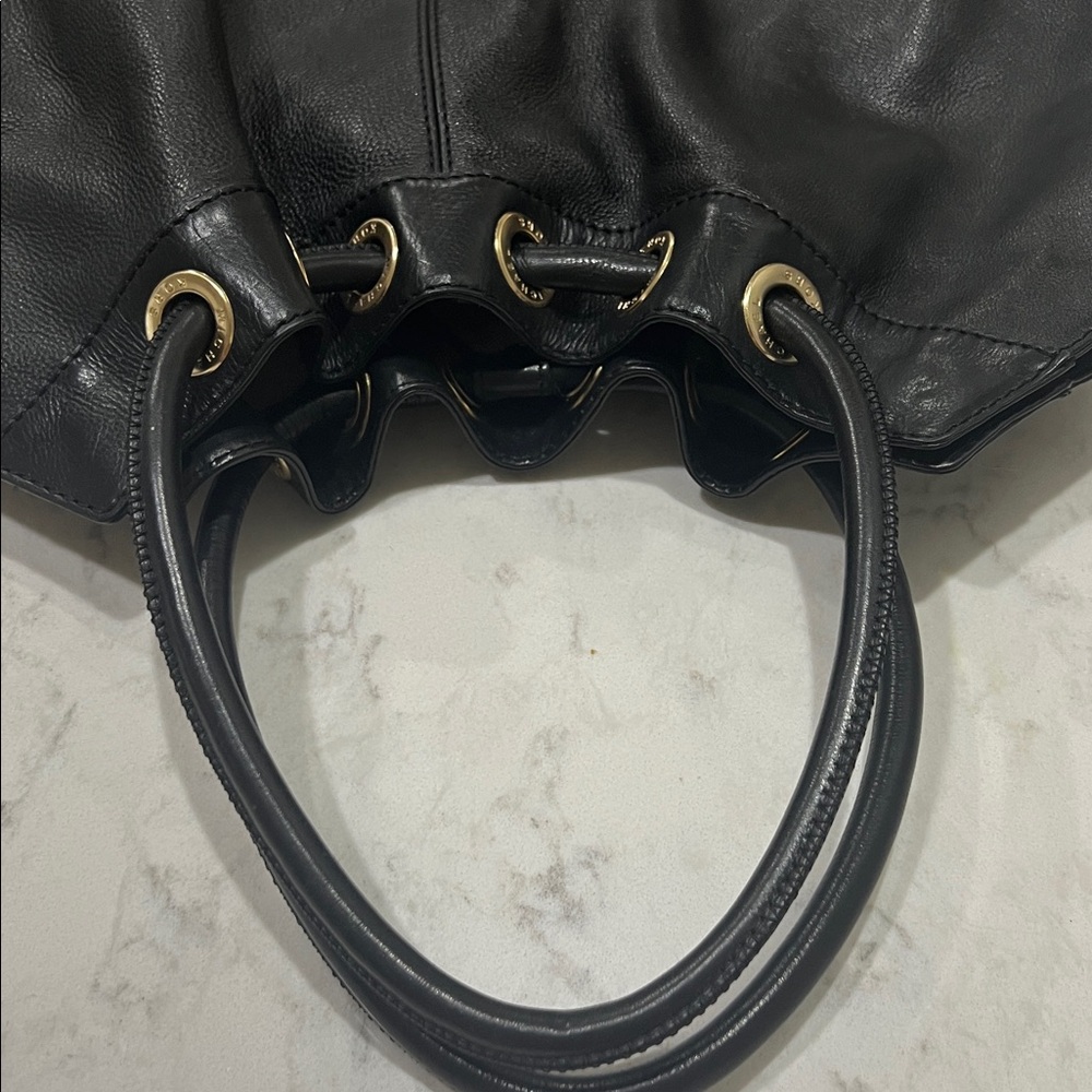 MICHAEL KORS BEAUTIFUL Black Pebbled Leather StudsTote Bag GREAT CONDITION - Picture 4 of 16